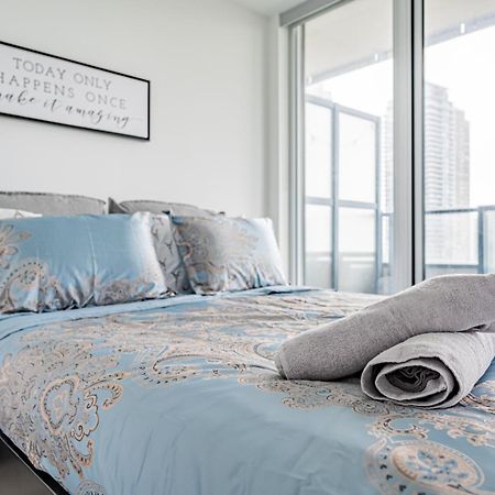 Luxury Properties Close To Rogers Center In Toronto Downtown Core Экстерьер фото